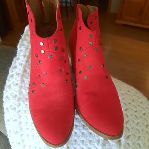 TC Red Ankle Boots with Cutout Design